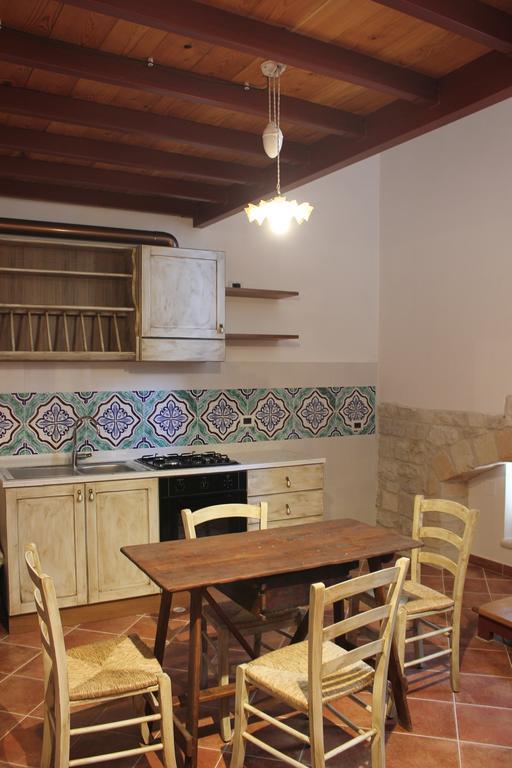 Case Vacanza Arco Sant'Antonio Бишелье Номер фото